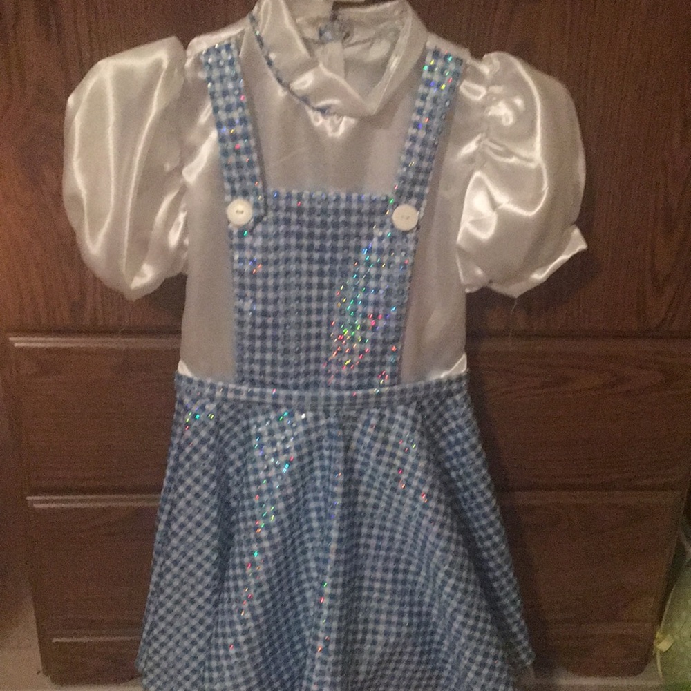 Girls Dorothy Costume with ruby red slippers